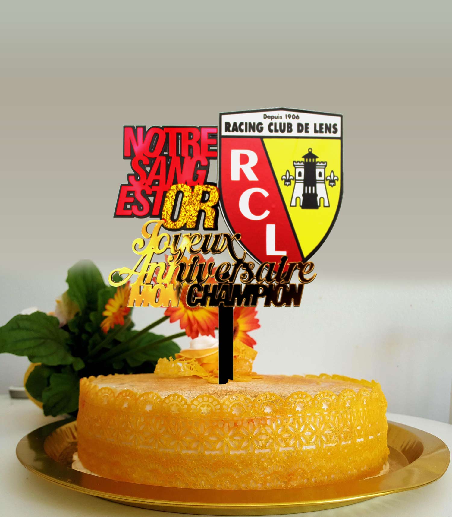 RC LENS Topper cake
