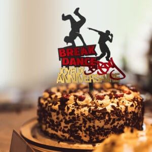 Topper Cake Break Dance : une décoration originale pour un B-boy